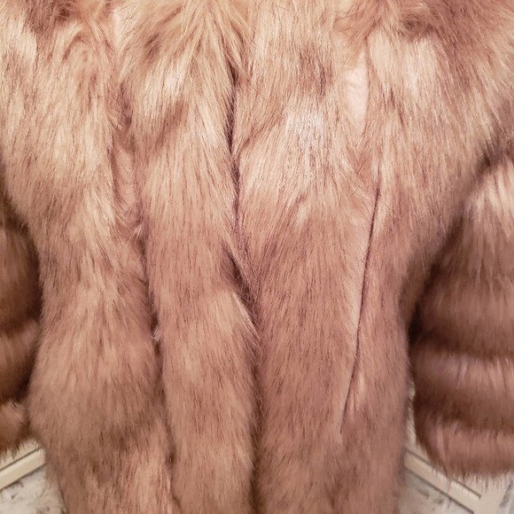 JAYLEE COLLECTION SUEDE & FAUX FUR SIZE SM/MED - Picture 6 of 9